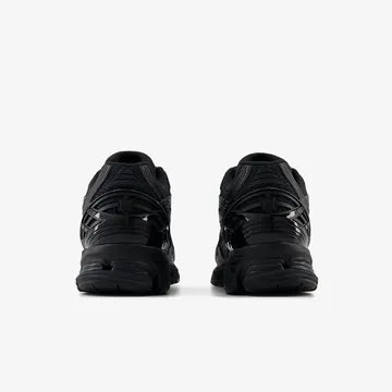 New Balance 1906U Triple Black